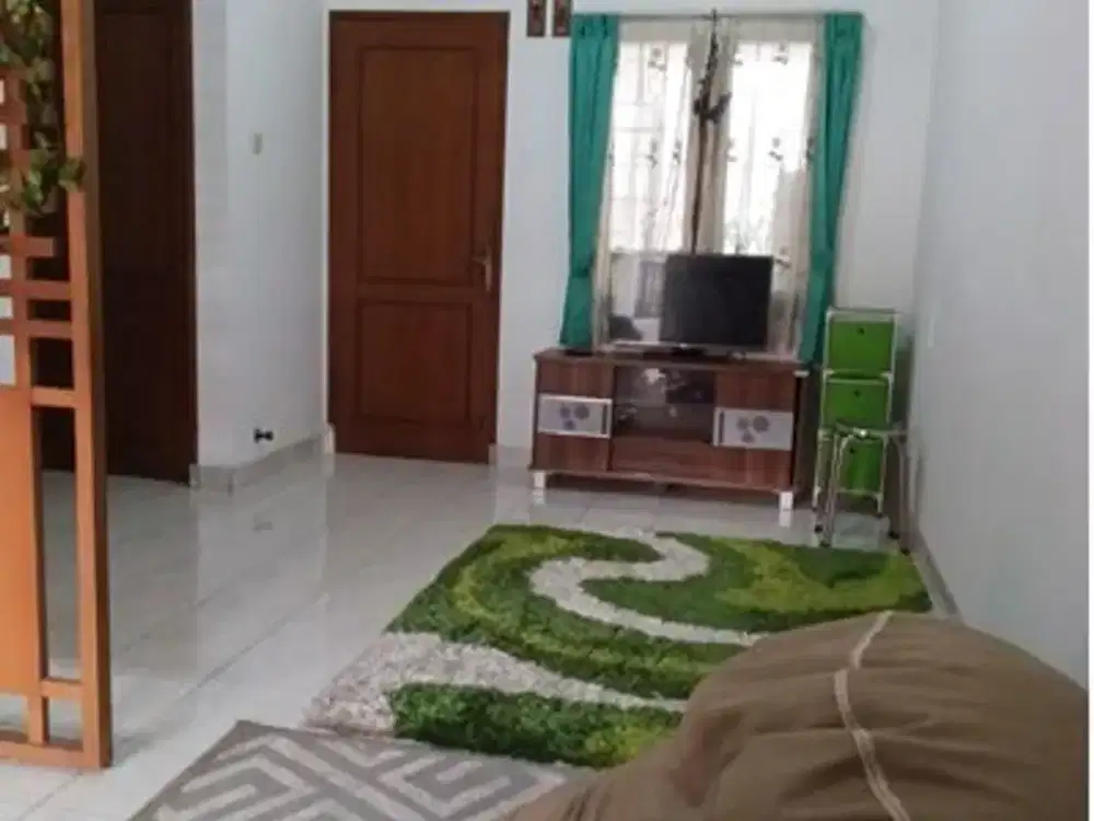 SEWA RUMAH DENGAN LINGKUNGAN AMAN DAN NYAMAN SERTA STRATEGIS DI ANTAPANI BANDUNG