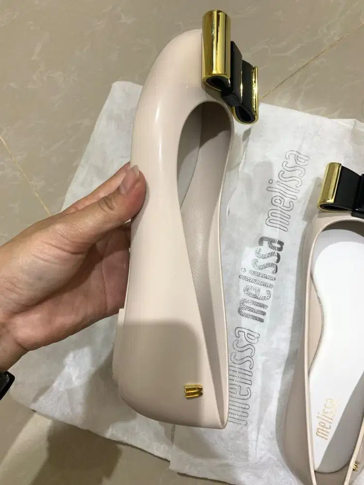 Melissa gold and black