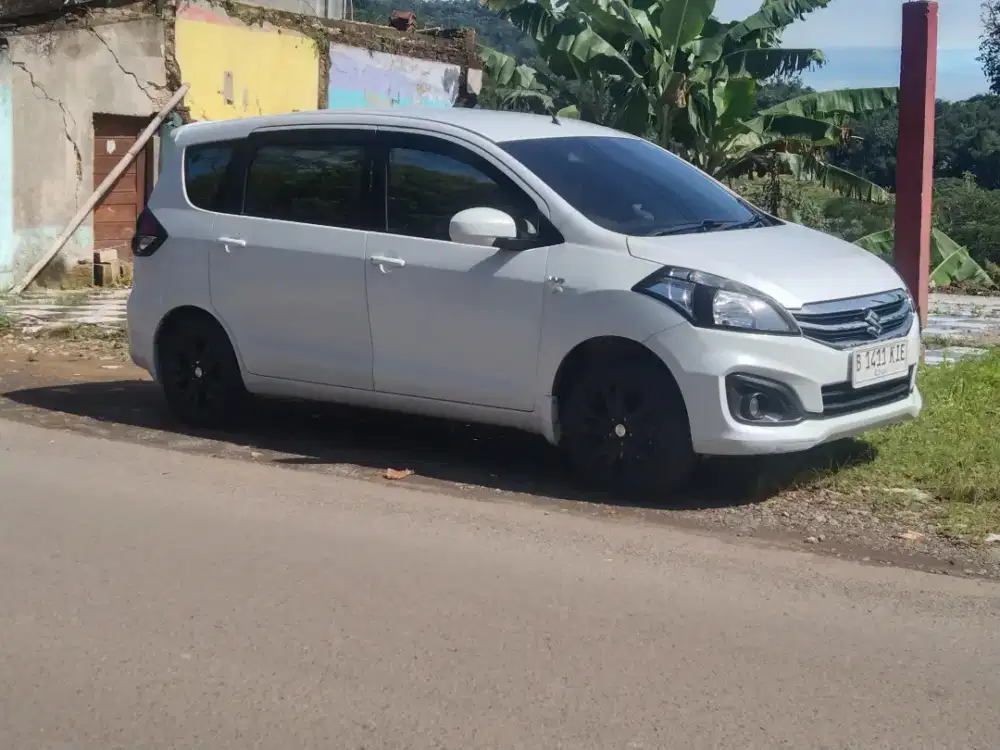 Ertiga GL 2016 nik 2015
