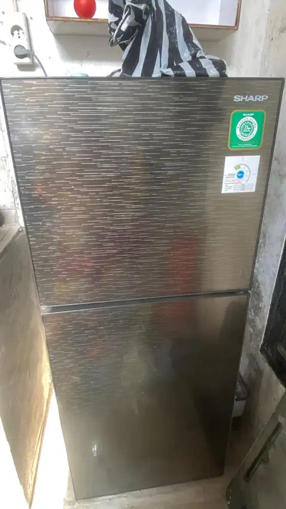 SHARP 2 PINTU TYPE SJ-246