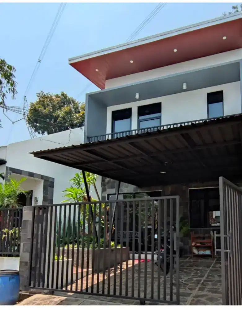 RUMAH BAGUS SEMI FURNISHED WONOLOPO MIJEN
