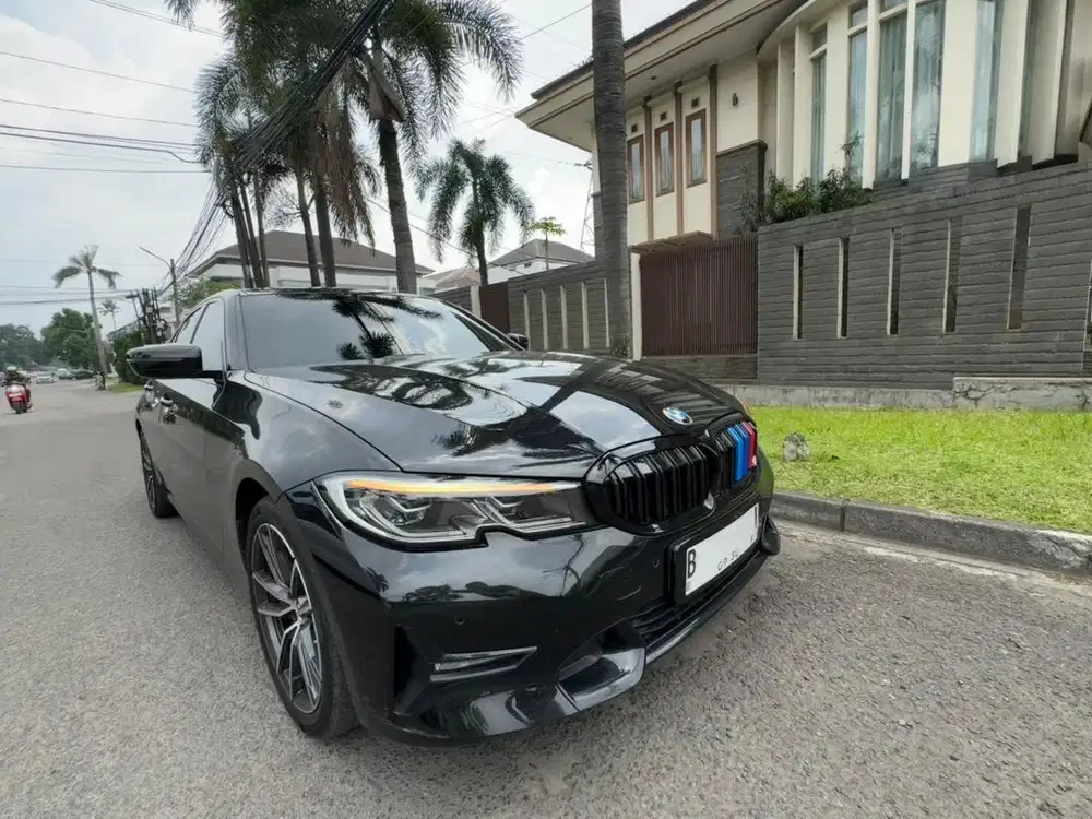 BMW 320i Sport LaserLight not Dynamic First hand Fully Record BMW