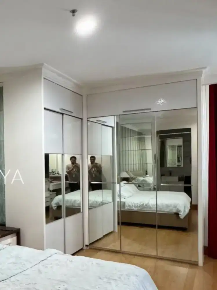 Jual kitchen set [marmer], lemari, meja TV + meja rias [BEKAS]