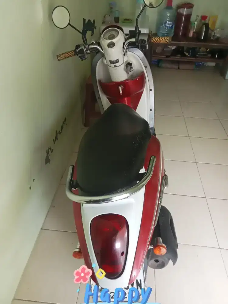 Honda Scoopy 2012