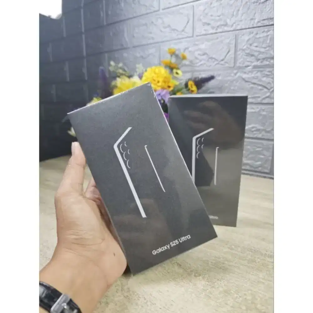 SAMSUNG S25 ULTRA 12/256GB, NEW SEGEL BISA KREDIT, DAN COD FREE ONGKIR