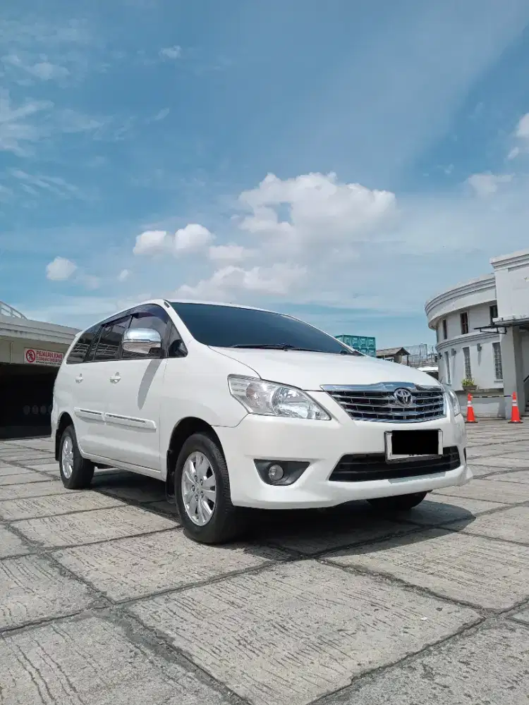 Toyota Kijang Innova 2.0 G AT/Matic Bensin 2013