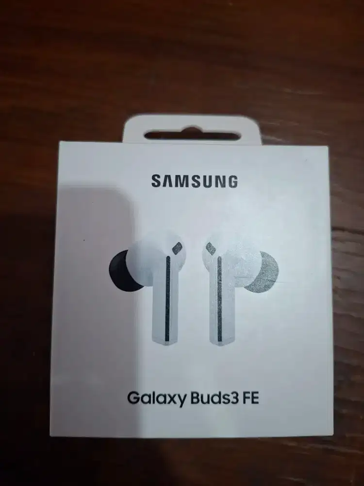Dijual Galaxy Buds 3 FE