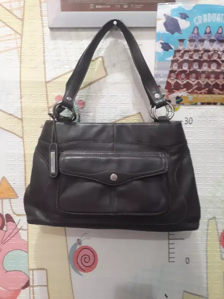 LIZ CLAIBORNE TOTE LEATHER ORIGINAL SIZE SEDANG KNDISI JOSS SIAP PAKAI