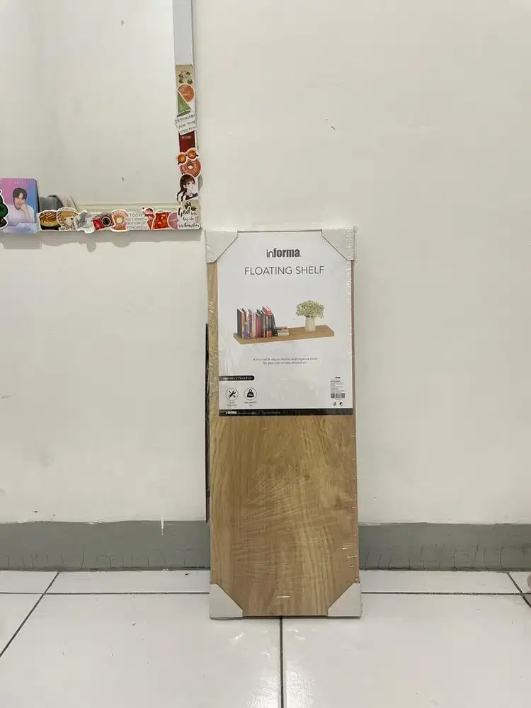 Shelving rak buku estetik