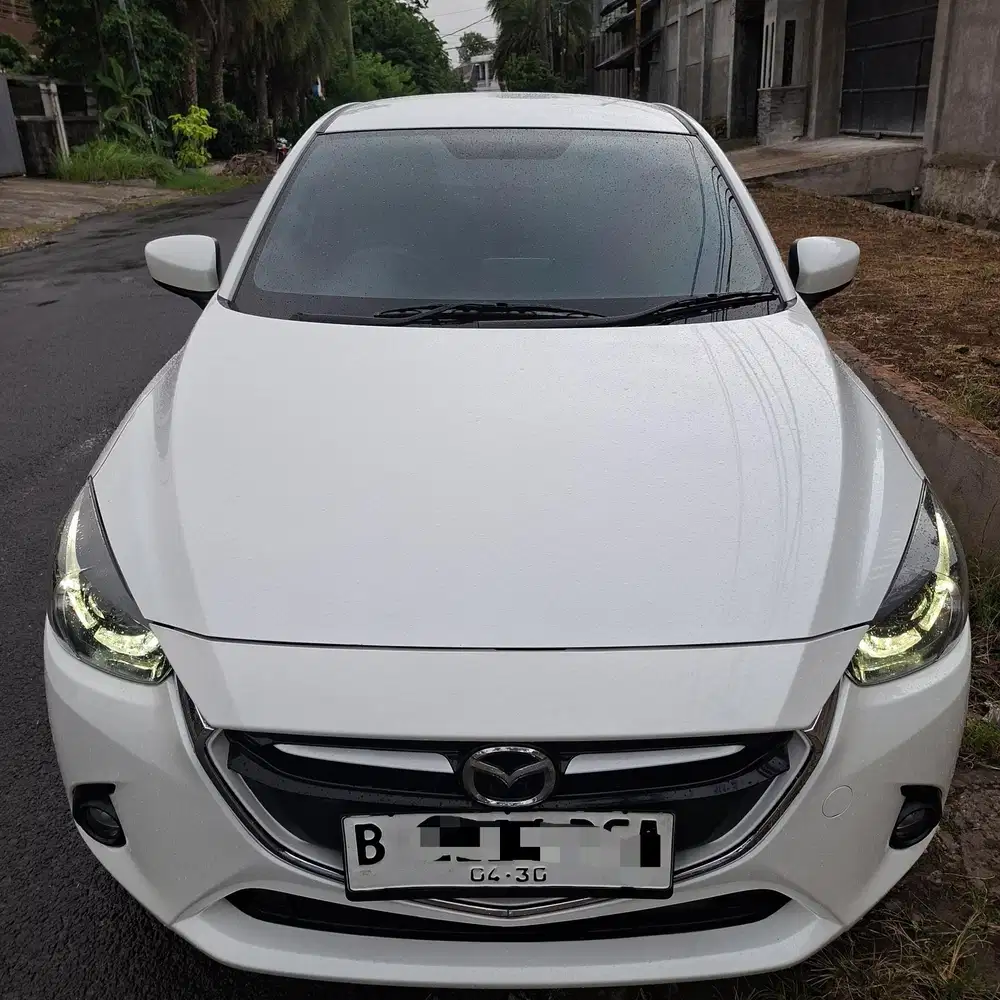 Mazda 2 R 2015 KM42rb Langkah