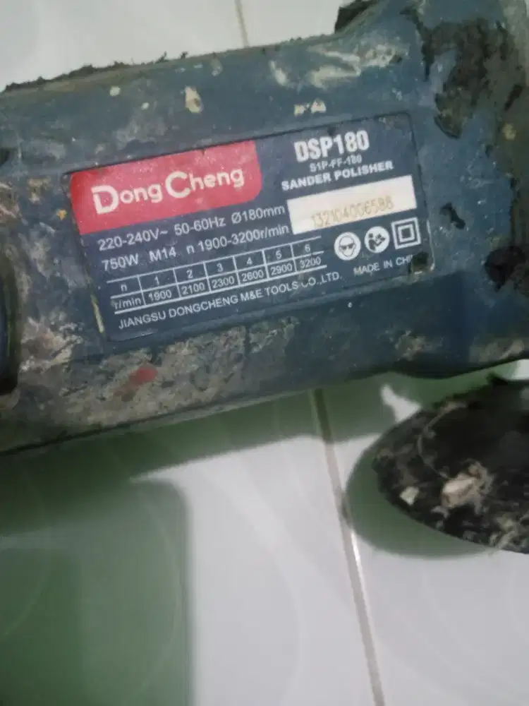 Gurinda Dong Cheng dsp 180 poles sander polisher UK BESAR
