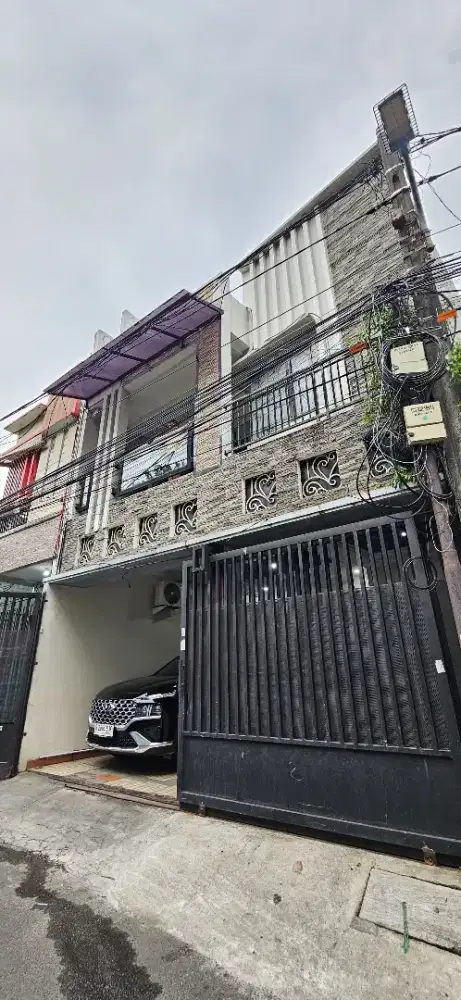 JUAL RUMAH FREE MOBIL