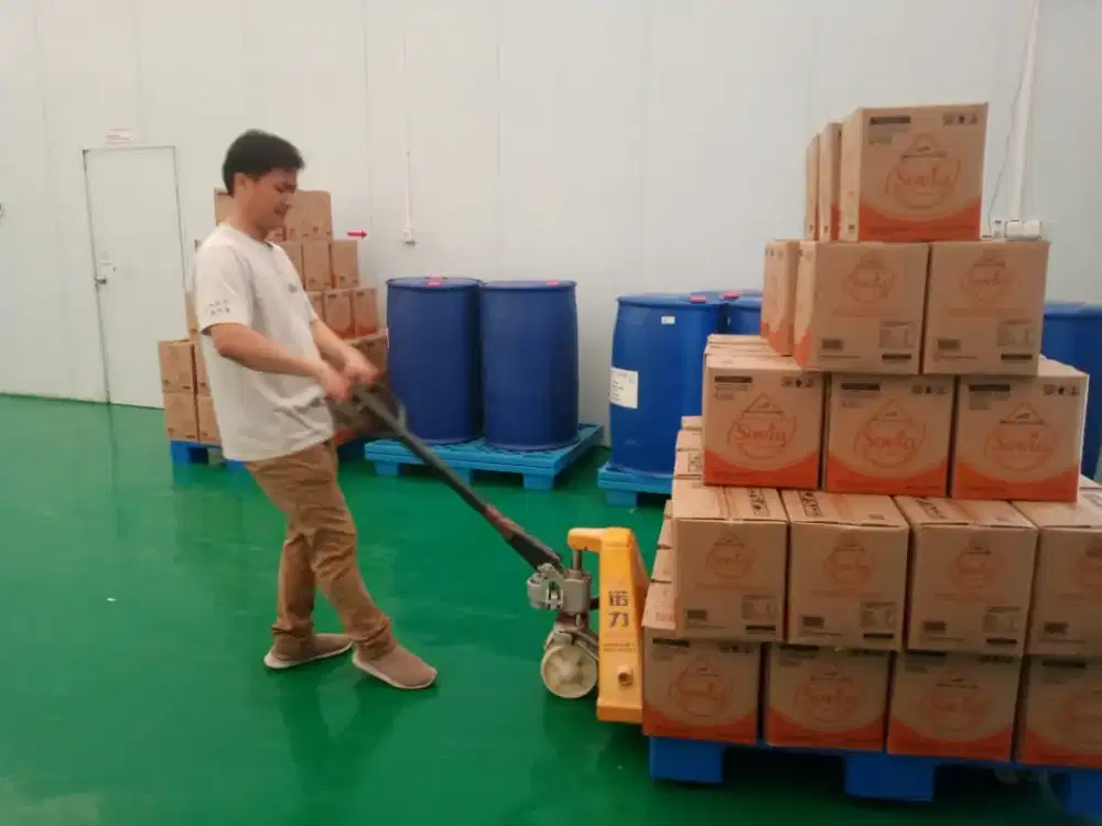 Dibutuhkan Supir CDE Box