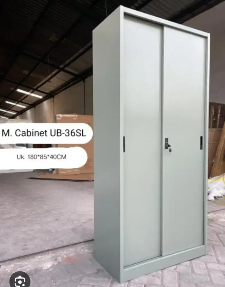 Lemari arsip besi/lemari besi/dokumen/kantor/sekolah/baju/pakaian