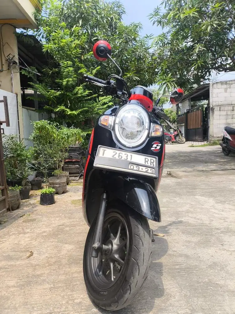 Honda Scoopy 2019