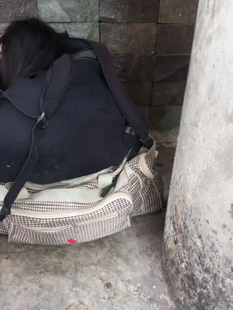 Cri kerja apa aja yg pnting halal art cwok jga jdi udh terlantar