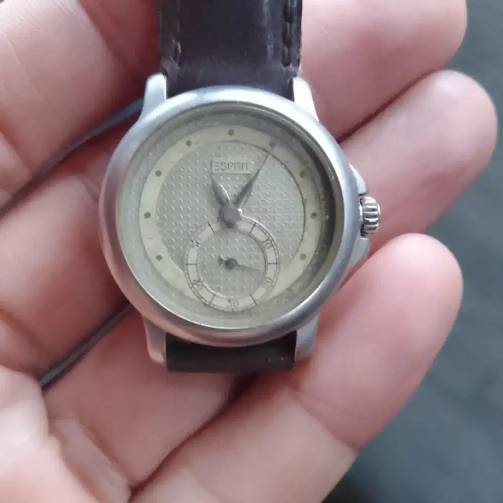 Jam tangan esprit sub second
