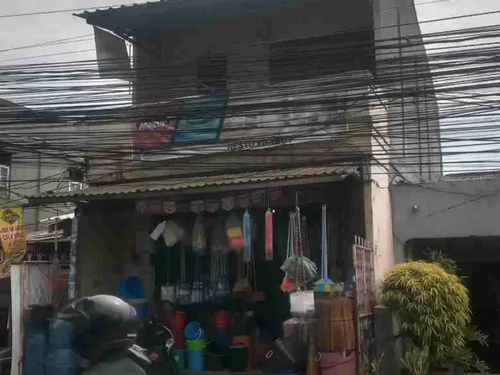 Dijual Murah Ruko 2 lantai Lokasi Strategis Ramai Langsung Operasi di Meruyung Depok