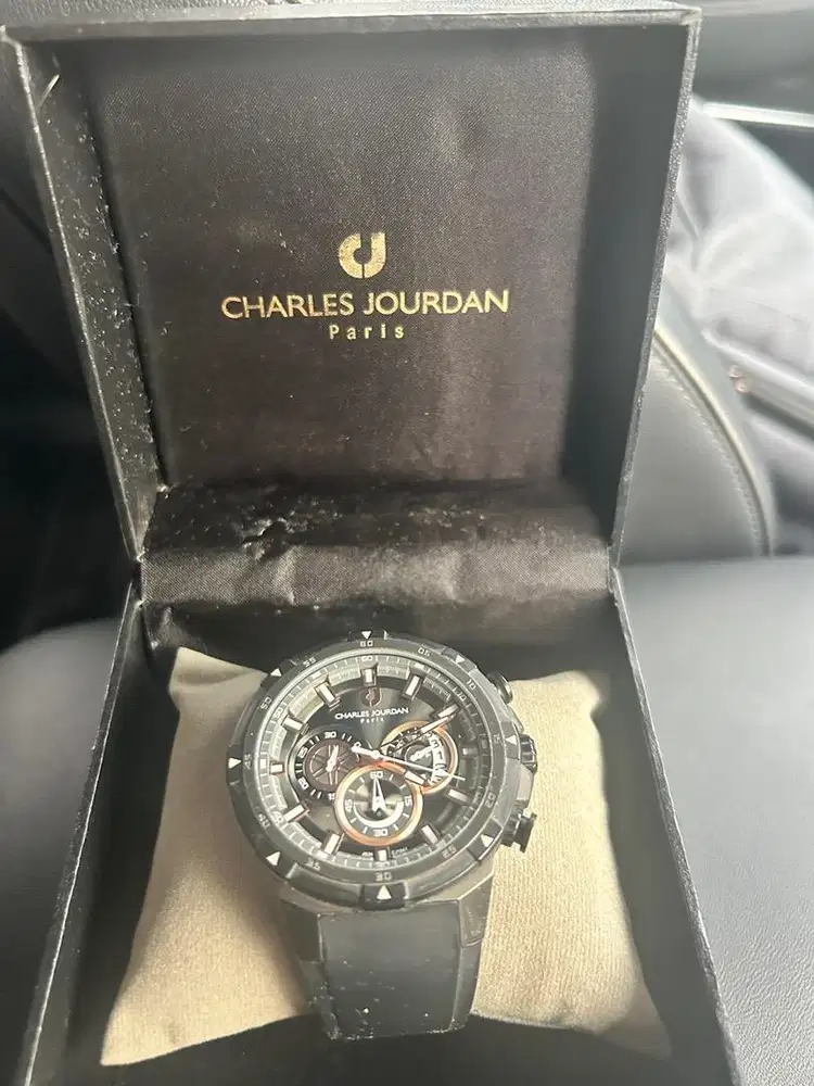 Jam Tangan Charles Jordan Paris