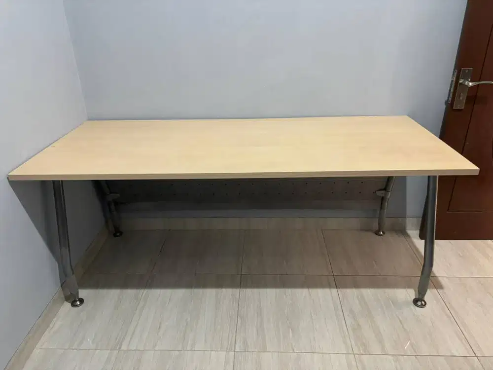Meja Kantor Meja Belajar Meja Serbaguna Meja Makan
