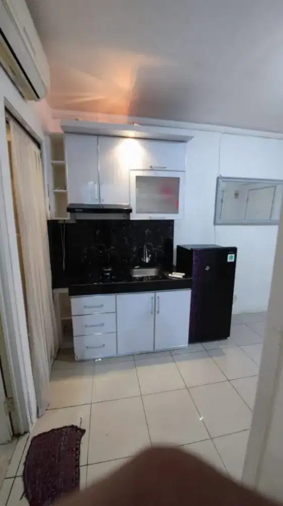 Jual  Cepat Type 2 BR Tower Mawar Apartemen Green Palace Lantai Rendah