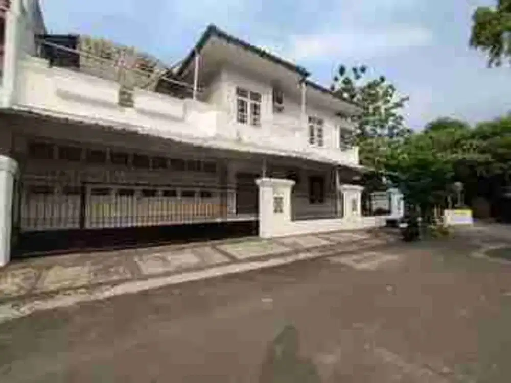 Rumah Bisa Kantor Komplek Tanjung Barat Dekat Aeon