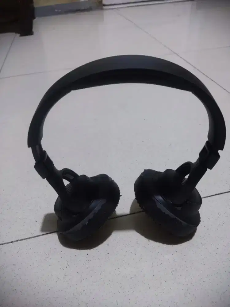 Jual aja JBL tune 760NC