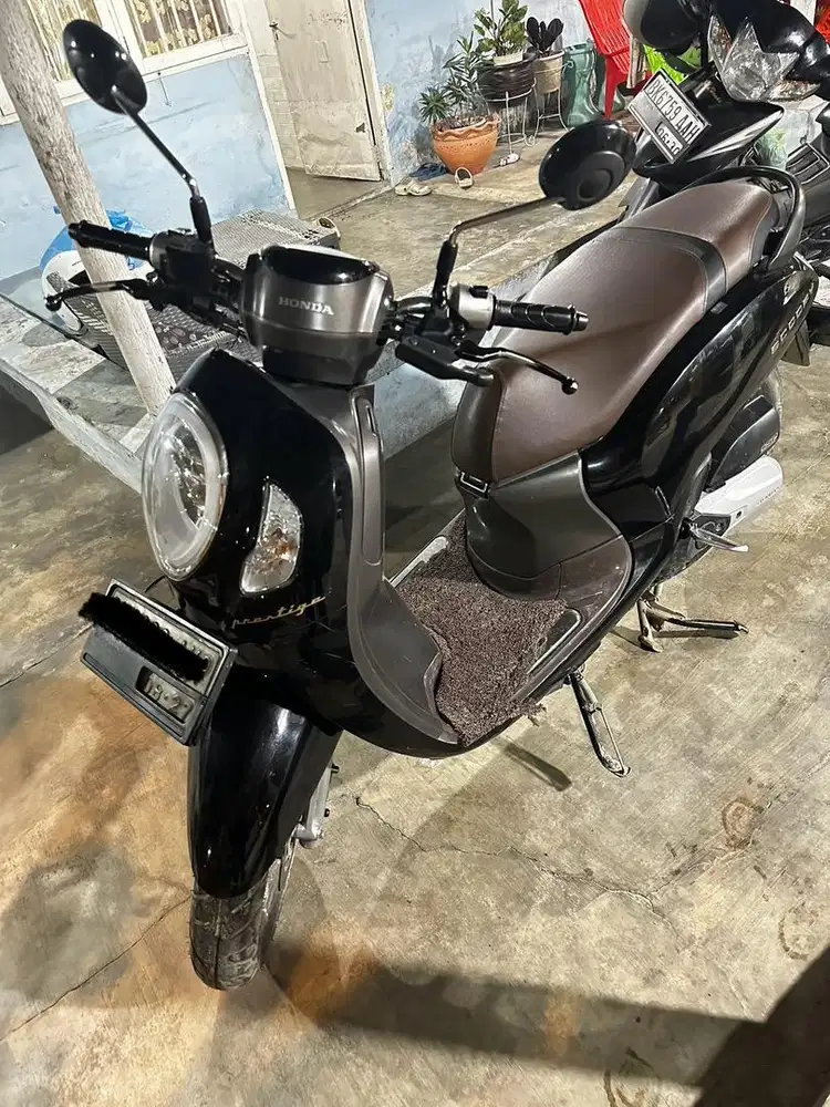 DI JUAL HONDA SCOOPY 2022