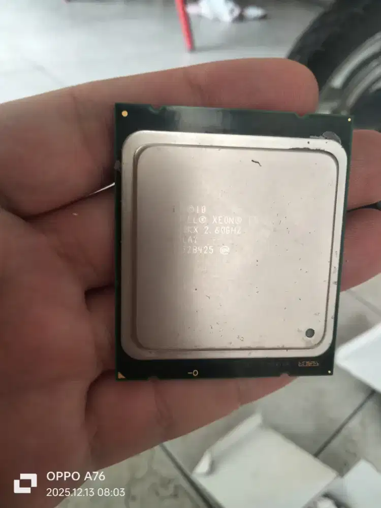 Prosesor intel XEON  E5 2670 /Procesor