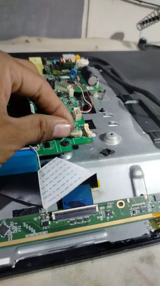 terima jasa servis tv led jual beli tv