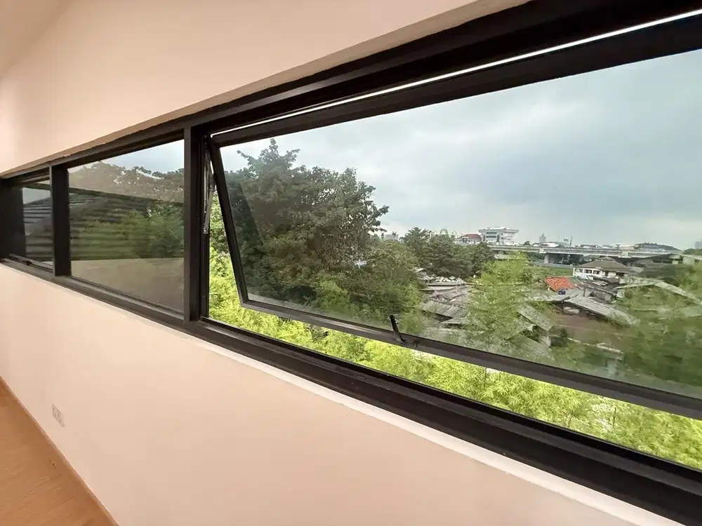 BAGIAN KEAMANAN DAN ANGKUT BARANG