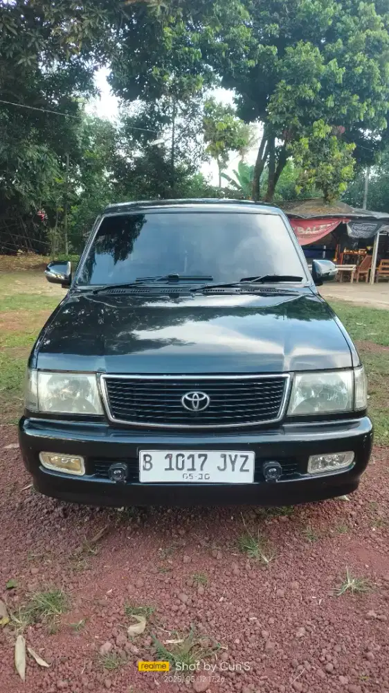 Kijang kapsul SGX 2001