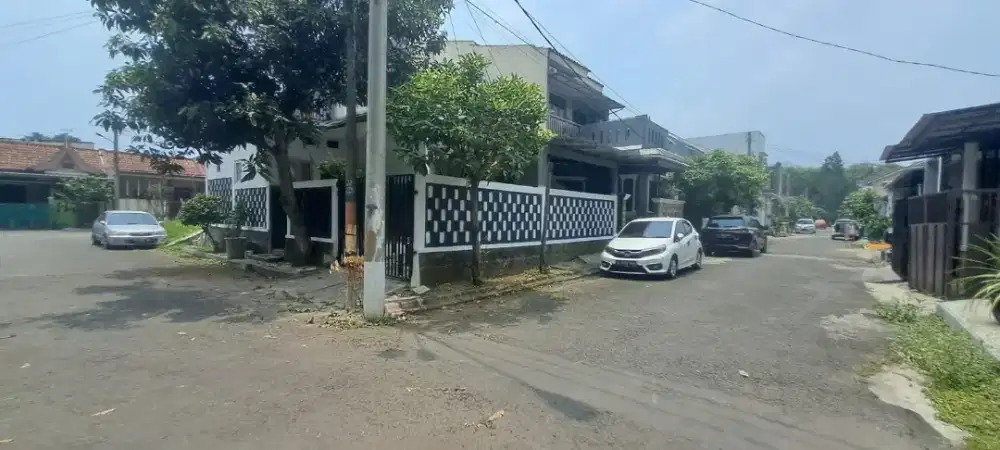 Dijual  rumah hook 55/108 Di Cibubur City