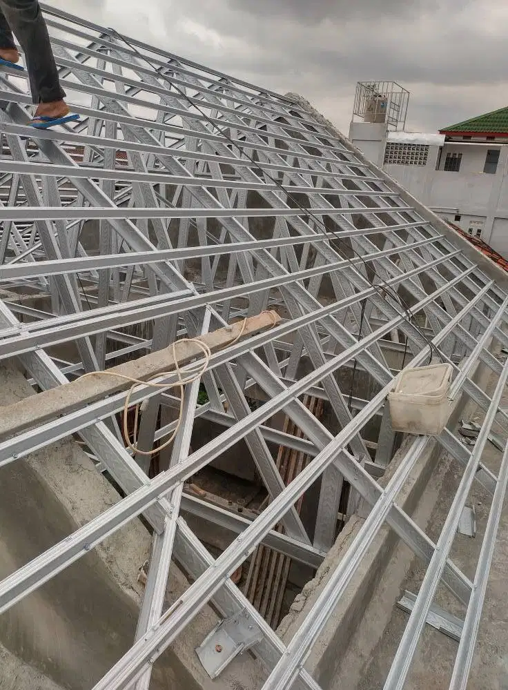 Baja Ringan Kuat Kokoh Lebih Berkualitas Pengganti Atap Lapuk