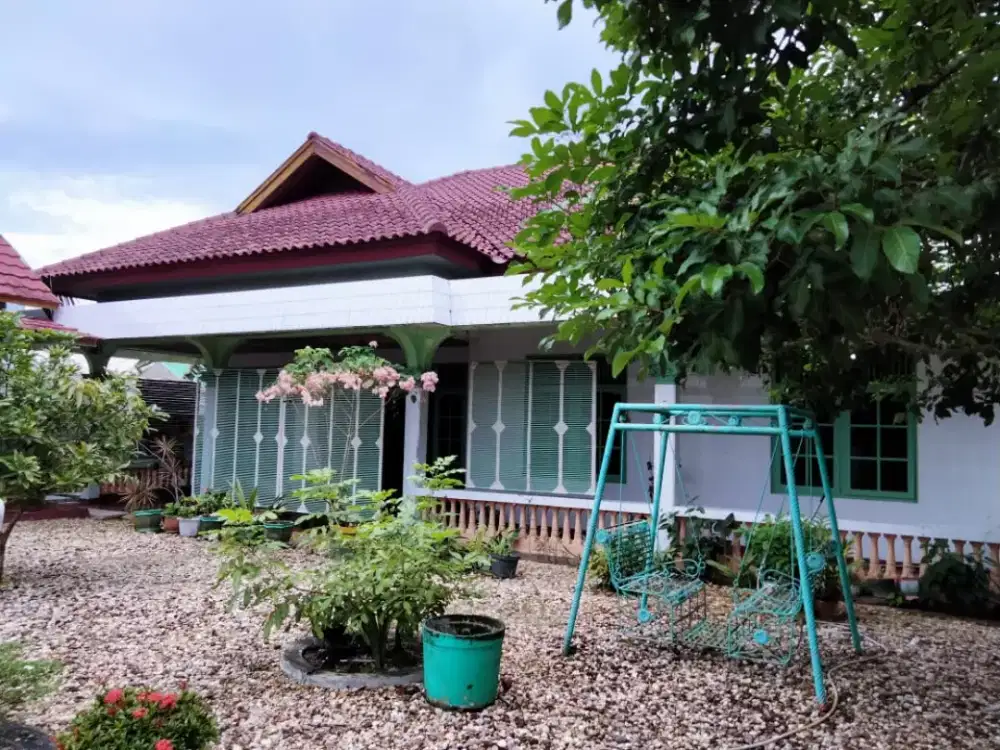 Dijual Rumah dan Tanah