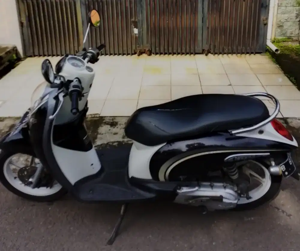 Honda Scoopy Karbu 2011