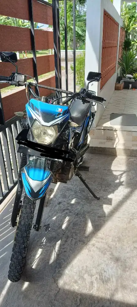 Mesin Suzuki fu, body KLX