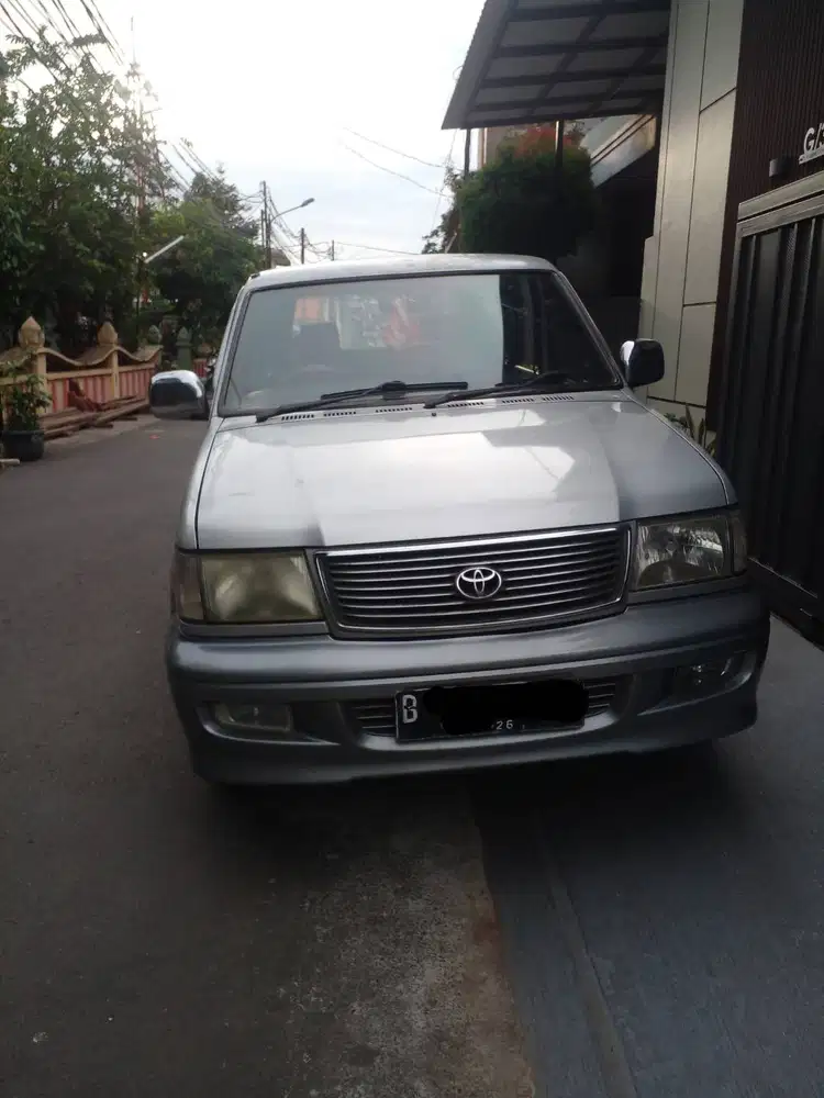 toyota kijang krista diatas LGX