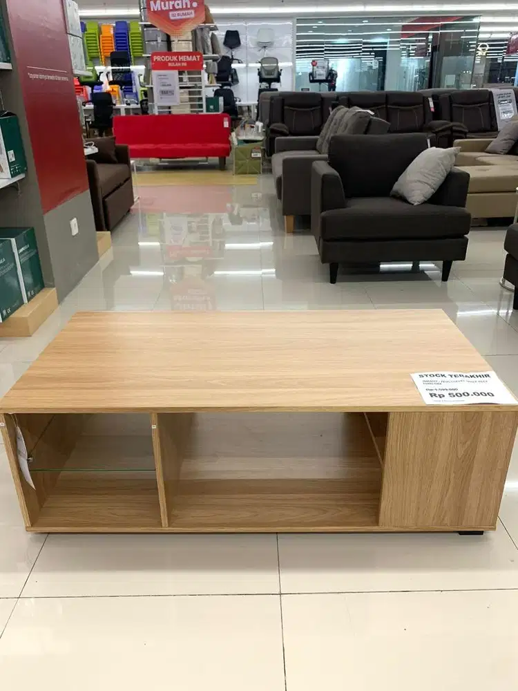 Meja Tamu Selma