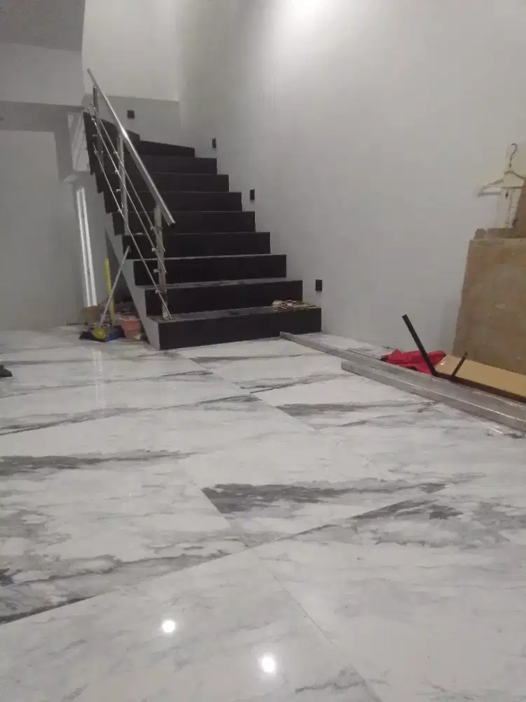 Tukang renovasi rumah