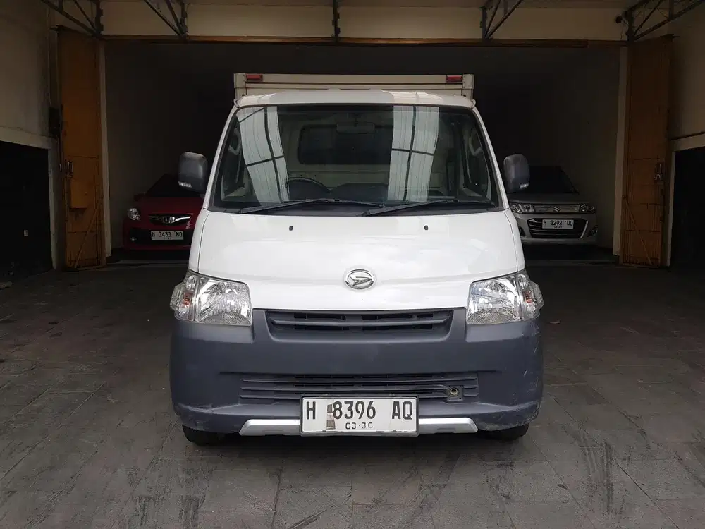 Daihatsu Granmax 1.5 box AC PS  2020