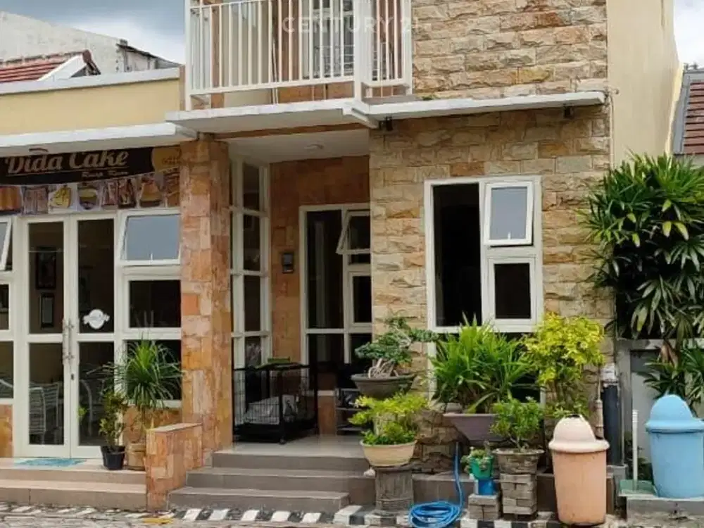 Rumah Bagus Dan Rapi 2 Lantai Di Park Royal Regency OC15394