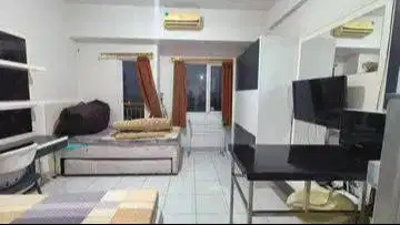 DIJUAL APARTEMEN UC - BERKELEY LANTAI 30 - FURNISHED
