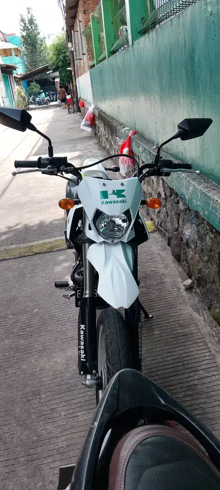 KLX D-TRACKER MULUS LOW KM