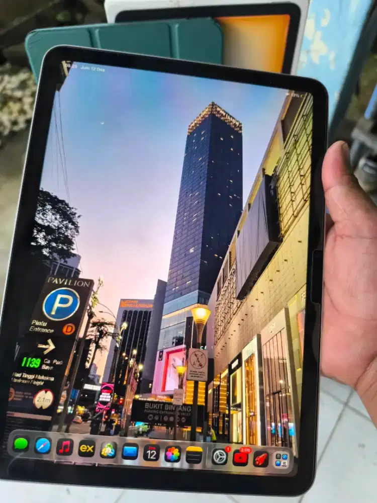 ipad air 7 M3 128gb masih mulus garansi apple sd 20-05-26