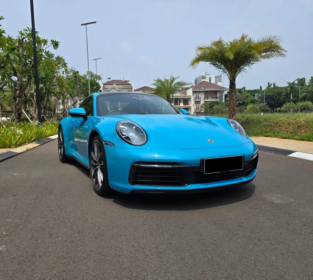 (TDP: 0 Rupiah) Porsche Carrera S 2019 low km 911 GTS 992