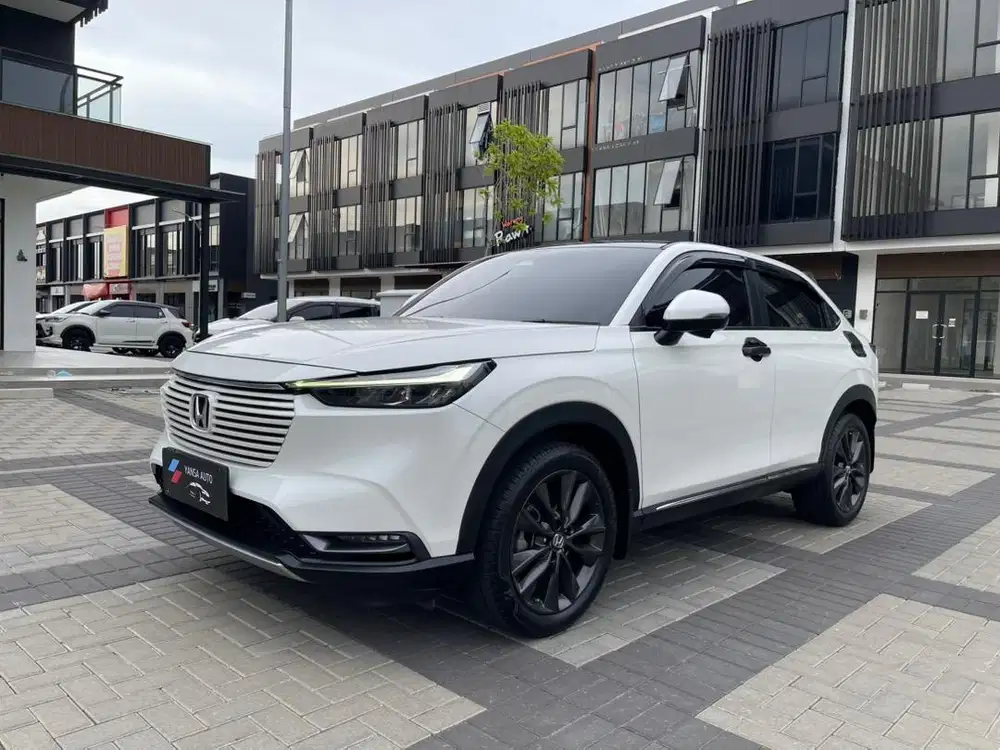 HRV SE 2023 PUTIH PAJAK PANJANG TANGAN PERTAMA SIAP PAKAI TERMURAH