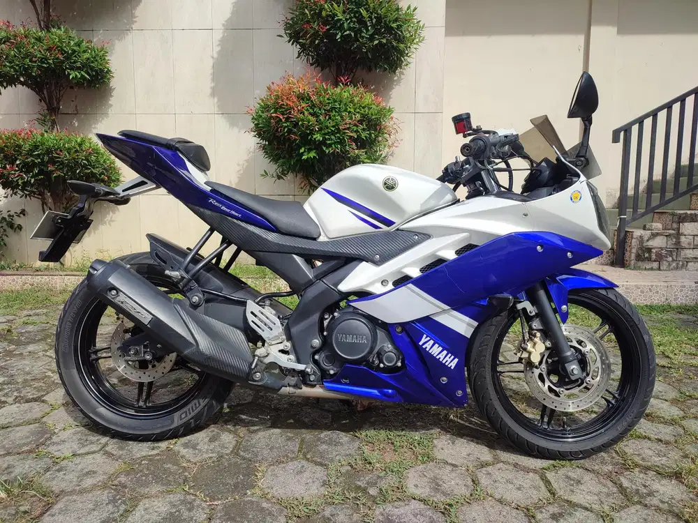 READY YAMAHA R15 V2 TAHUN 2014