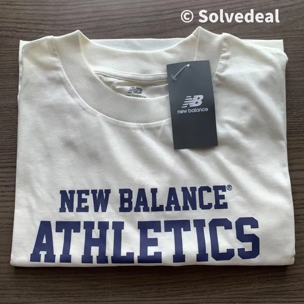 Kaos New Balance Heritage Relaxed Womens Tshirt White - Original Baru