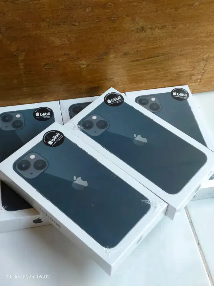 iPhone 13 128gb hitam new